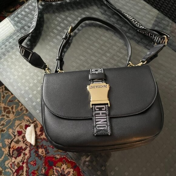 Beautiful. Love Moschino Purse - Picture 2 of 5